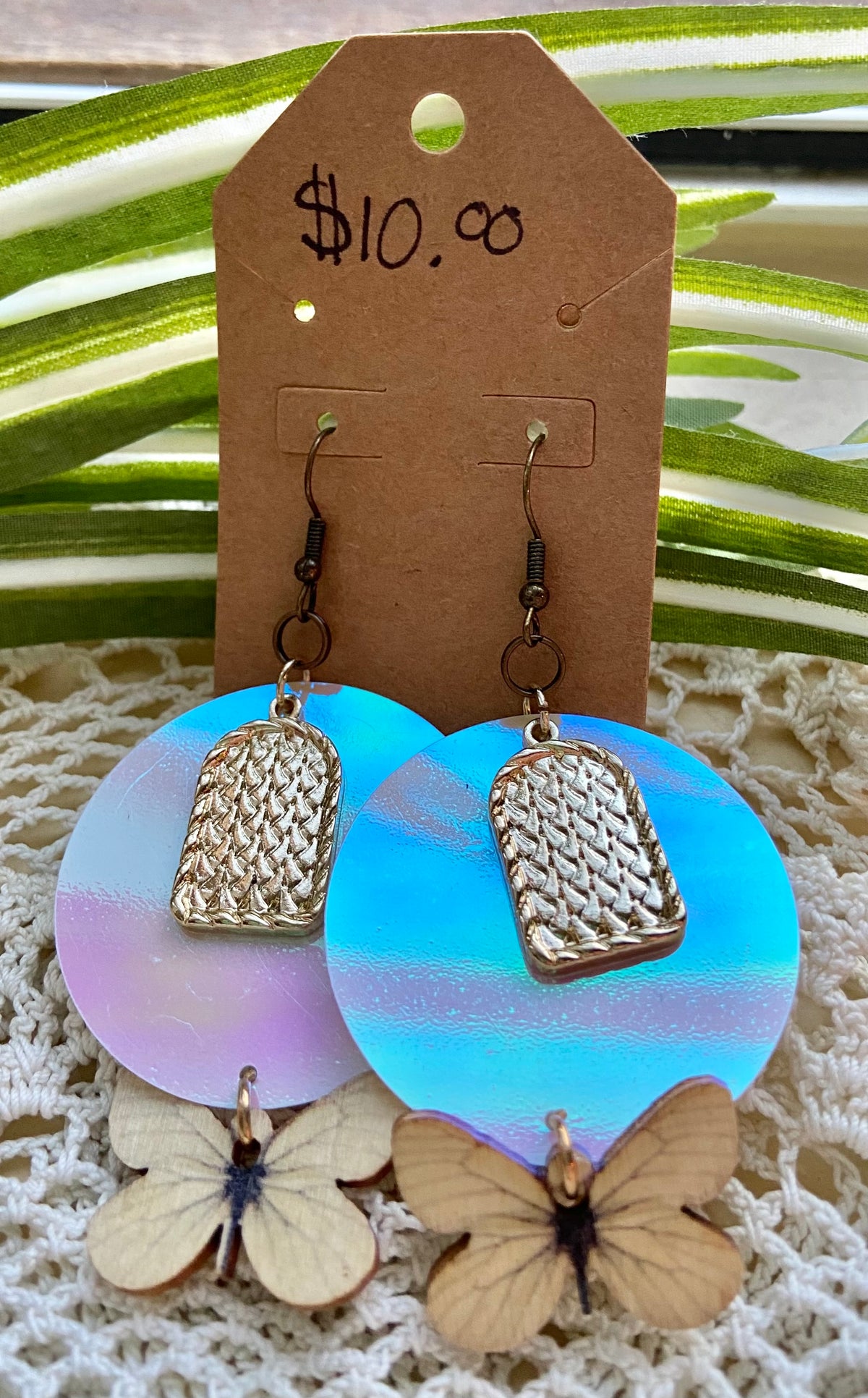 Earring Rounds